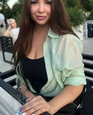 Виктория, эротический массаж